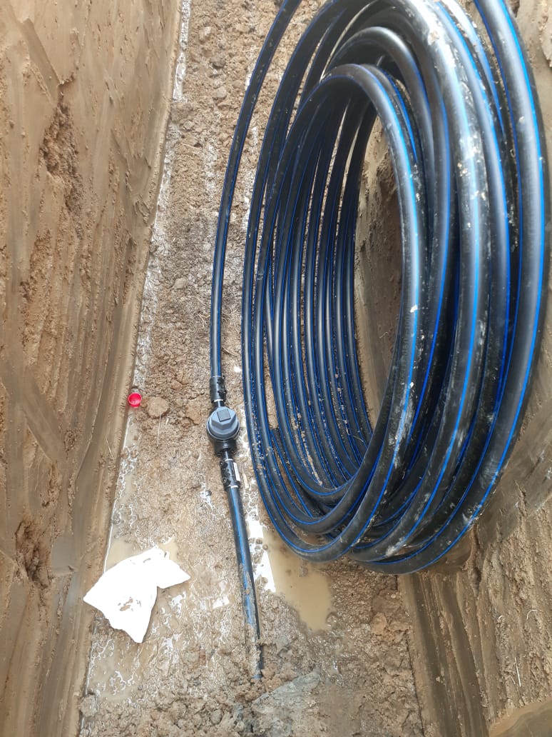 Врезка водопровода и монтаж подземного крана в Лесколово.